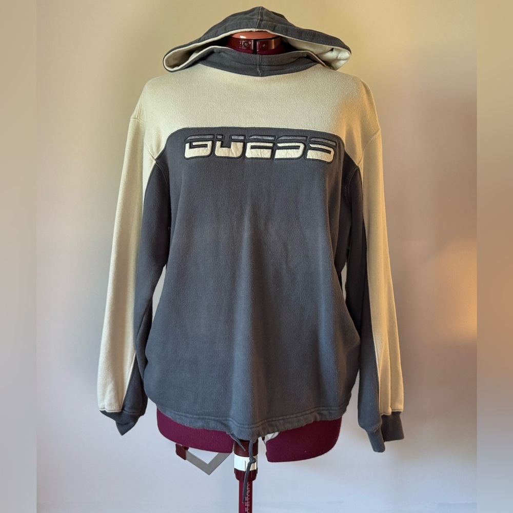 RARE Vintage 90’s GUESS Pull over two way colour